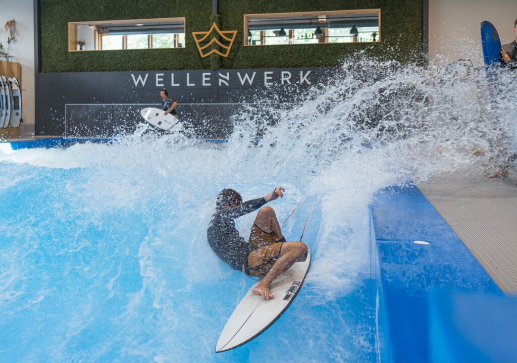 wellenwerk, indoor surfing, berlin